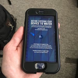 iPhone 7 LifeProof NUUD case